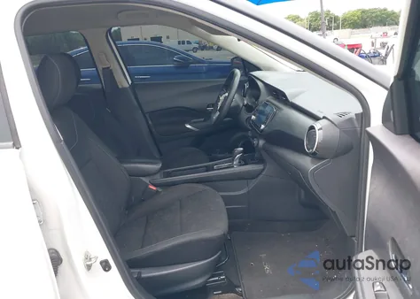 2021 Nissan Kicks Sv Xtronic Cvt из США, поврежденный, VIN 3N1CP5CV5ML470078